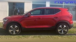 2023 Volvo XC40 B5 Plus Bright Theme