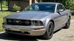 2006 Ford Mustang V6 Standard