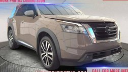 2023 Nissan Pathfinder Platinum