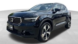 2024 Volvo XC40 B5 Core