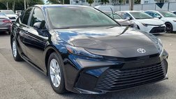 2025 Toyota Camry Hybrid LE