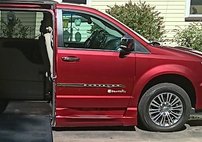 2014 Chrysler Town and Country Touring-L