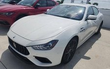 2022 Maserati Ghibli Modena