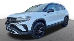 2024 Volkswagen Taos SE 4Motion