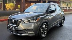 2020 Nissan Kicks SR