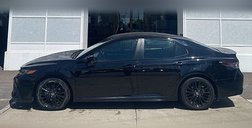 2022 Toyota Camry Hybrid SE Nightshade