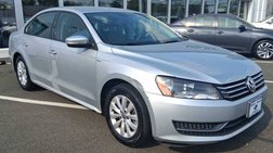 2013 Volkswagen Passat Wolfsburg Edition