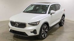 2025 Volvo XC40 B5 Plus Bright Theme