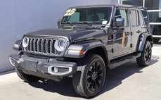 2025 Jeep Wrangler Sahara 4WD