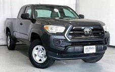 2018 Toyota Tacoma SR
