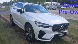 2023 Volvo XC60 Recharge T8 Plus Dark Theme