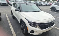 2025 Kia Seltos SX