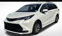 2021 Toyota Sienna XLE
