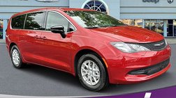 2025 Chrysler Voyager LX