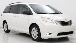 2017 Toyota Sienna XLE