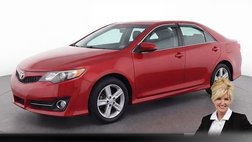 2014 Toyota Camry SE