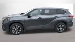 2023 Toyota Highlander Hybrid XLE