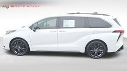 2023 Toyota Sienna XSE 7-Passenger