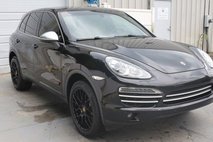 2014 Porsche Cayenne Platinum Edition