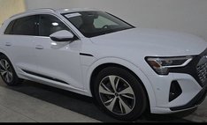 2024 Audi Q8 e-tron quattro Premium Plus