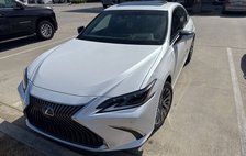 2021 Lexus ES 300h Ultra Luxury