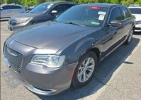 2018 Chrysler 300 Touring