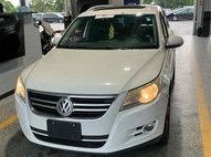 2010 Volkswagen Tiguan S