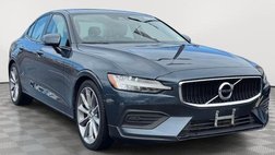 2020 Volvo S60 T5 Momentum