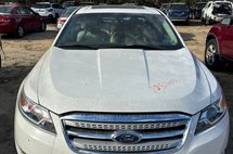 2010 Ford Taurus SEL