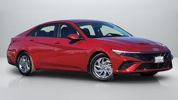 2025 Hyundai Elantra Hybrid 