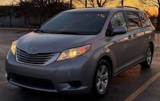 2015 Toyota Sienna LE