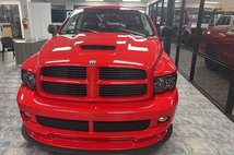 2004 Dodge Ram SRT-10 Base