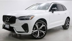 2023 Volvo XC60 B5 Ultimate Dark Theme