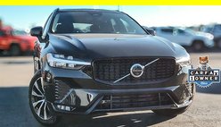 2024 Volvo XC60 B5 Plus Dark Theme