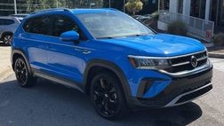 2023 Volkswagen Taos SE 4Motion
