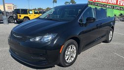 2024 Chrysler Voyager LX