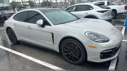2023 Porsche Panamera 4 Platinum Edition