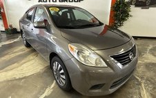 2012 Nissan Versa 1.6 SV
