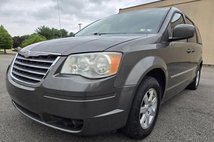 2010 Chrysler Town and Country Touring Plus