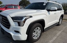 2024 Toyota Sequoia SR5