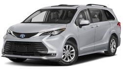2023 Toyota Sienna XLE 7-Passenger