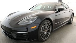 2022 Porsche Panamera 4 Platinum Edition