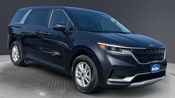 2023 Kia Carnival LX