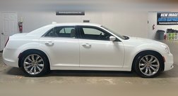 2019 Chrysler 300 Touring L