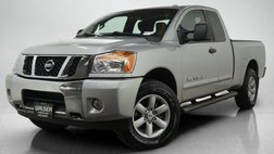 2013 Nissan Titan SV