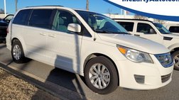 2012 Volkswagen Routan SE