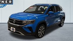 2023 Volkswagen Taos SE 4Motion