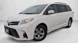 2019 Toyota Sienna LE