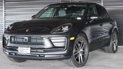2025 Porsche Macan T