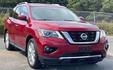 2019 Nissan Pathfinder SL